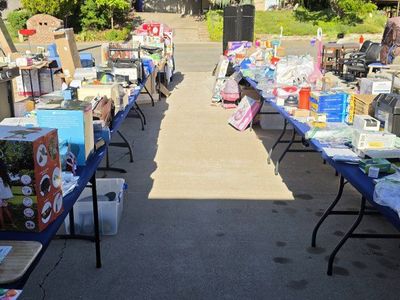 YARD GARAGE SALE Sunday June 7th
8 a.m. - NOON