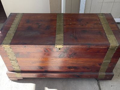 *$100 OBO* - Vintage Wooden Trunk / Chest with Brass Accents - Steamer Trunk Style Storage
