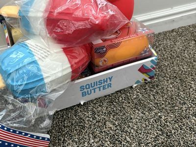 Squishy Butter Sunny Days Squish Popsicle & Hot Dog Toys