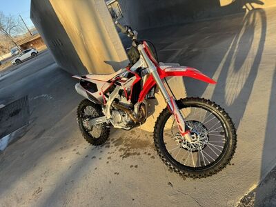 2022 HONDA CRF 250R