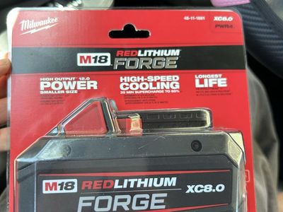 NEW Milwaukee M18 REDLITHIUM FORGE XC8.0 Battery