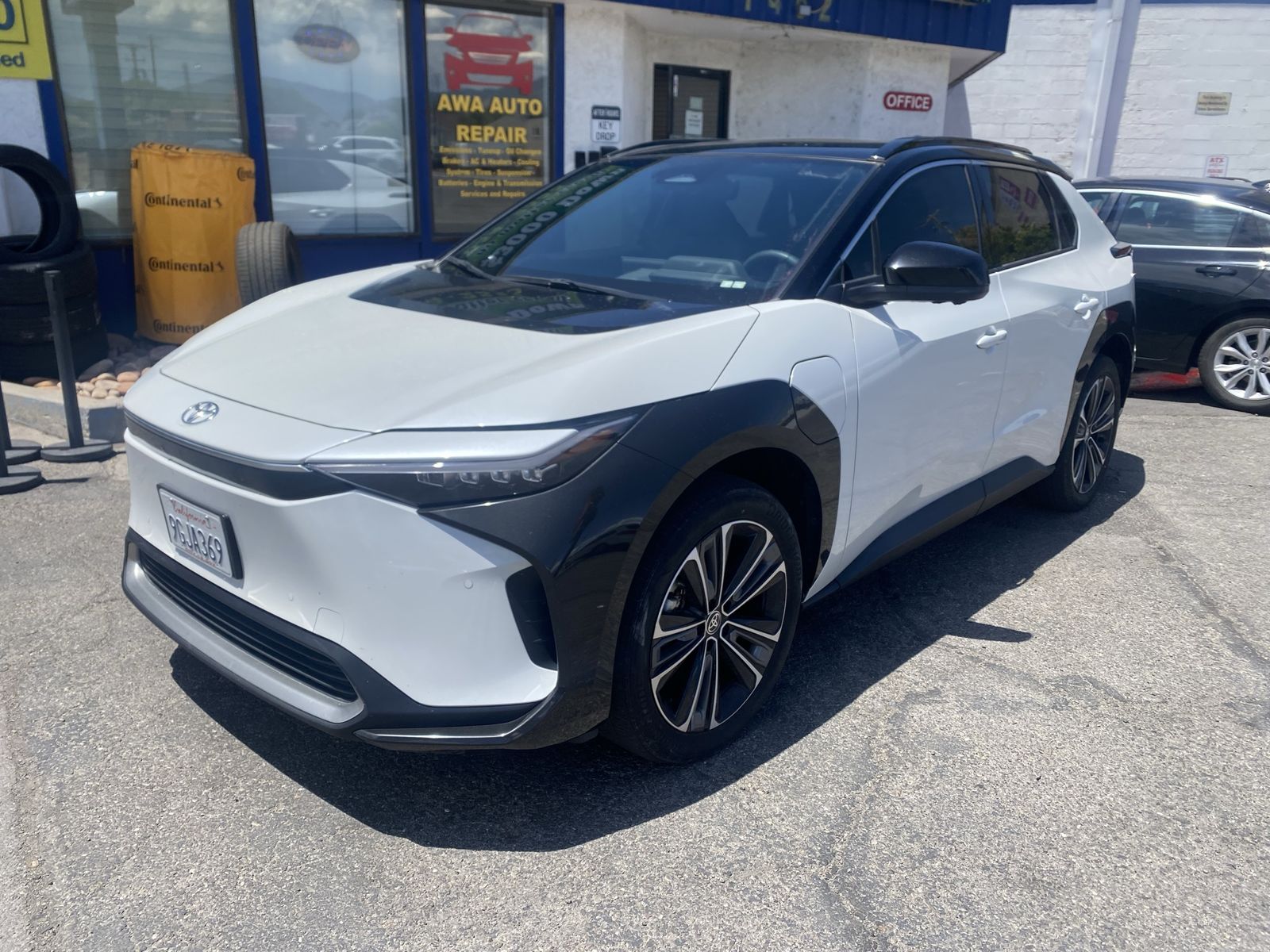 2023 Toyota bZ4X Limited