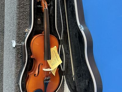 Knilling Bucharest 16 1/2 viola brand new $400