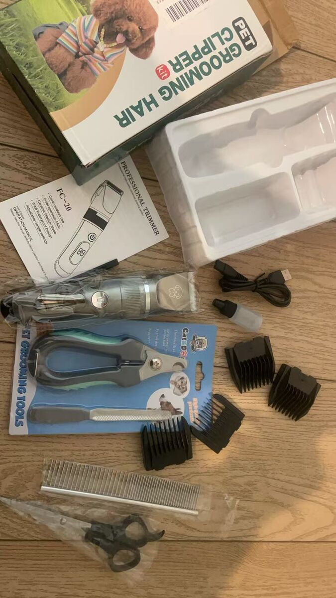 New in box Dog Grooming Clipper