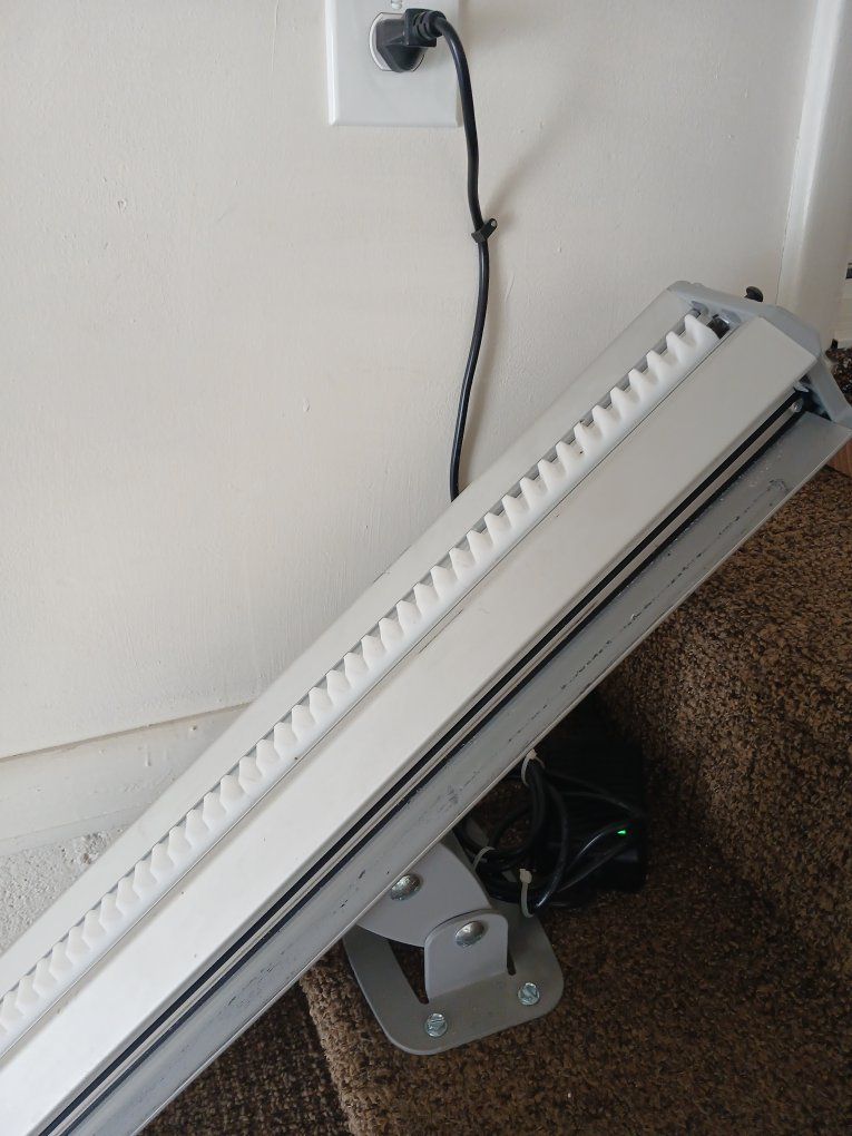 Main image 2