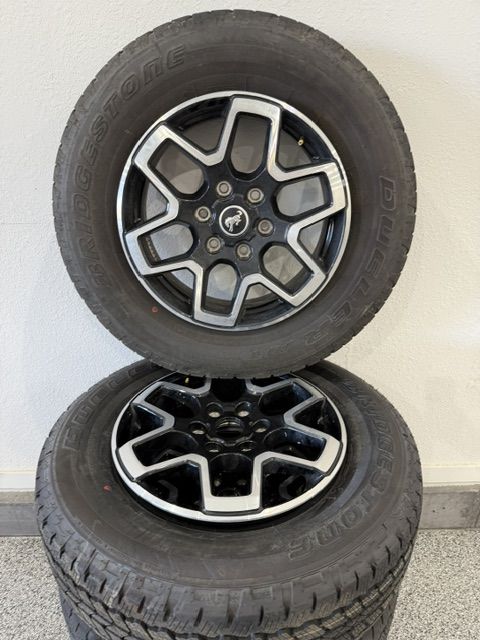 26 Bronco  18"wheels and tires set of 5