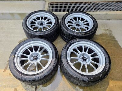 Konig Hypergram 18x10.5 with Yoko A052 295/35R18