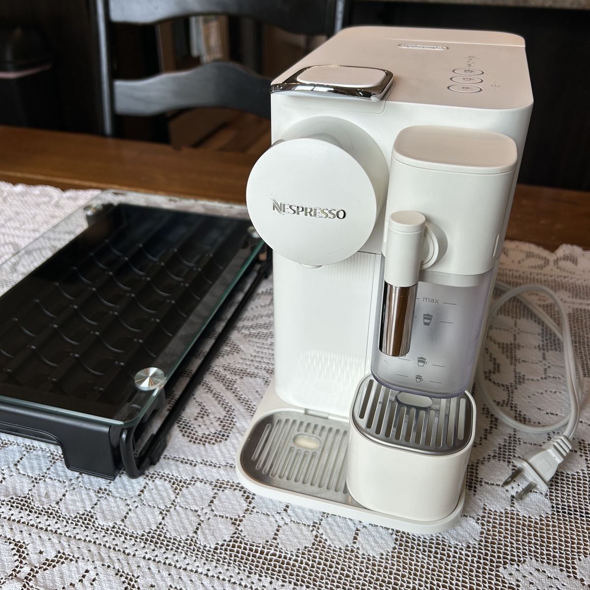 De'Longhi Nespresso Latissima One