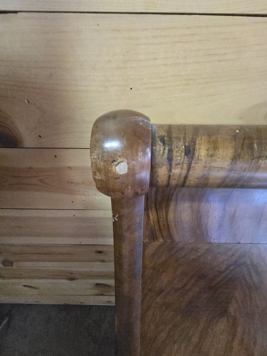 Main image 4