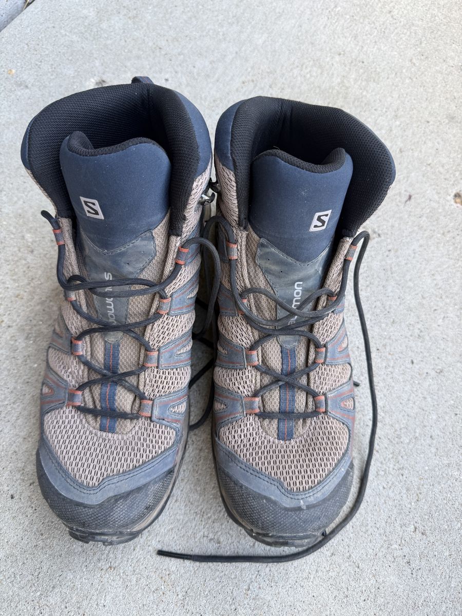 Salomon X ultra boots Size 11