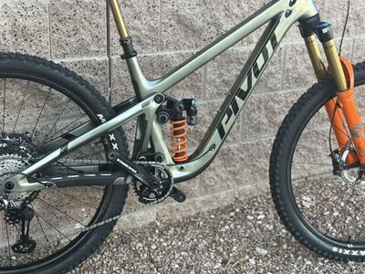 Pivot Cycles Firebird 29 Team XTR Coil size Medium