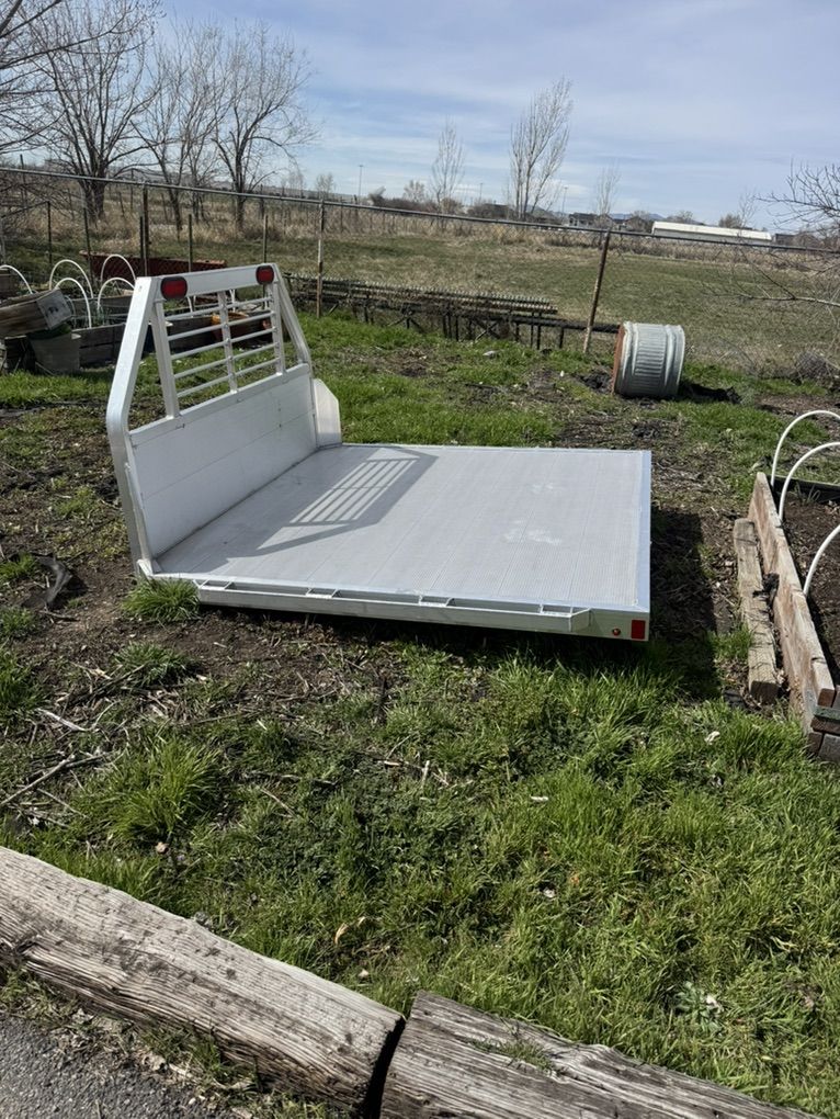 Aluminum Flatbed