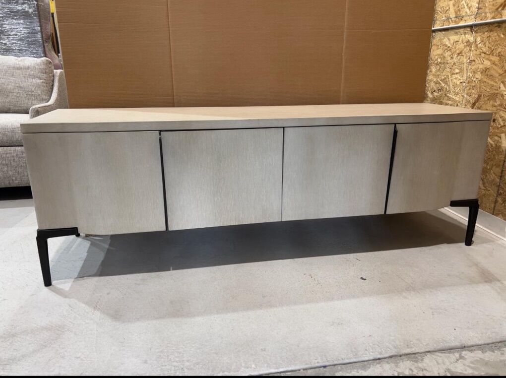 Atelier Purcell Khepera 84 Console