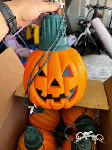Halloween REALLY BIG LIGHTS Pumpkin BLOW MOLD Hanging Lights Inflatable Blow Up Home Decor Decoration Yard Prop