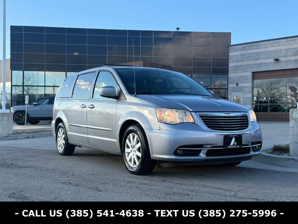 2014 CHRYSLER TOWN AND COUNTRY Touring