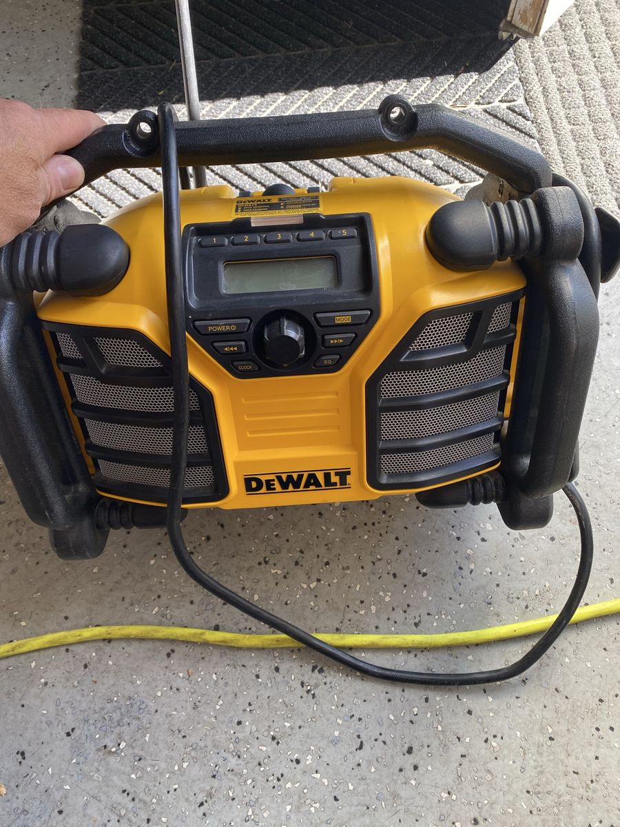 Dewalt worksite Radio/charger