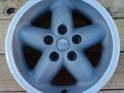 1996-01 Jeep Cherokee Wrangler 15x7 Aluminum Wheel