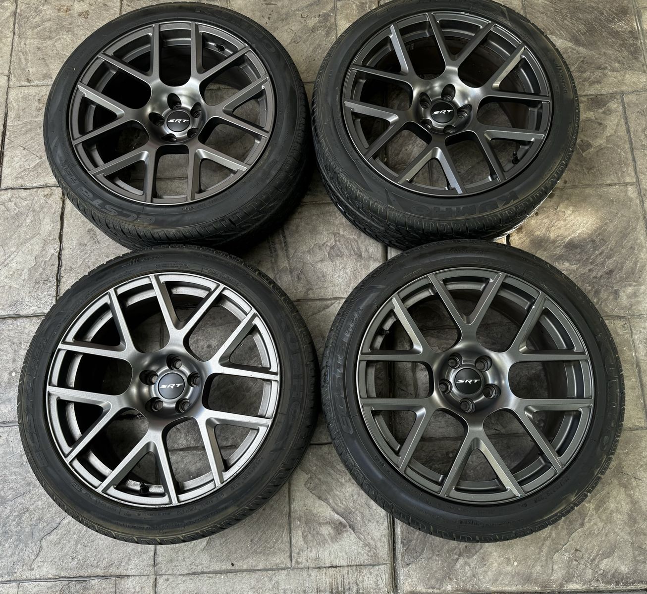 SRT Scatpack wheels