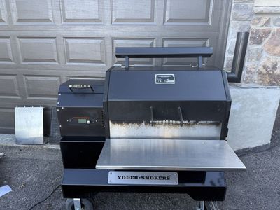 Yoder 640S Competition Cart