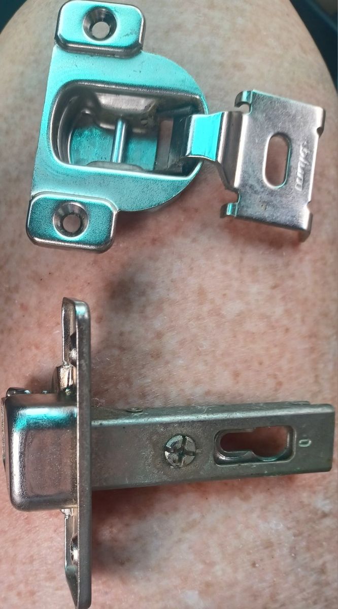 LATCH LOCKS?