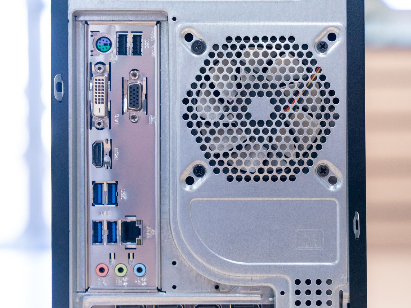 Main image 7