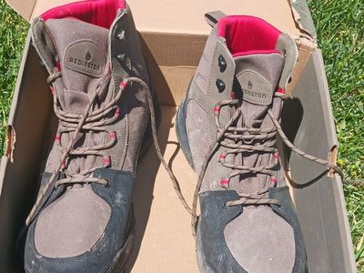Redington Benchmark Lightweight Wading Boots 12 Nice!
