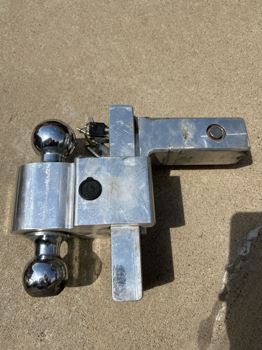 Diversi-Tech Adjustable Aluminum Dual Ball Drop Tow Hitch with Lock & Keys