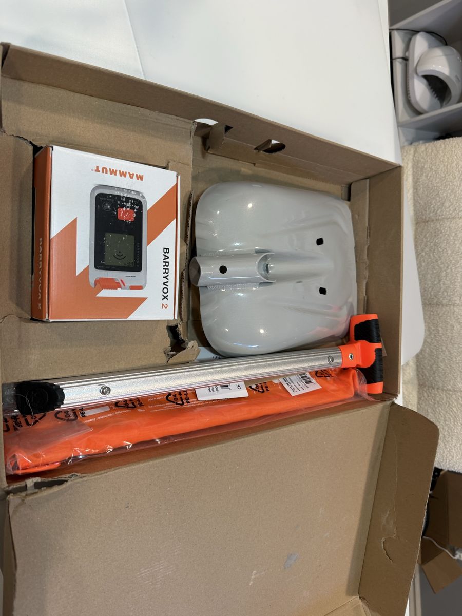 Mammut Barryvox 2 Avalanche Safety Package with Beacon, Shovel, and Probe