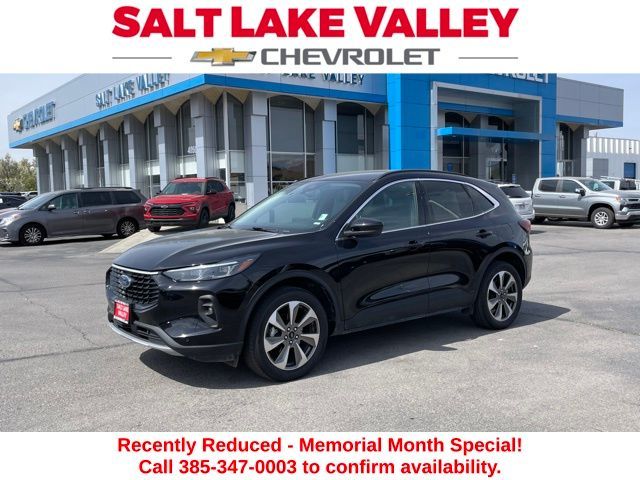 2024 Ford Escape Platinum