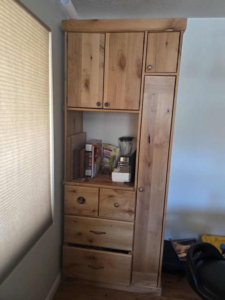 cabinet pantry