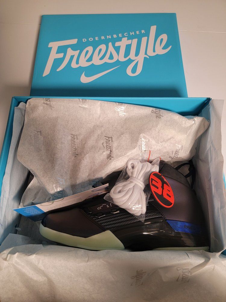 Nike Air Jordan 17 Retro DB Doernbecher Freestyle Sneakers Size 9 US