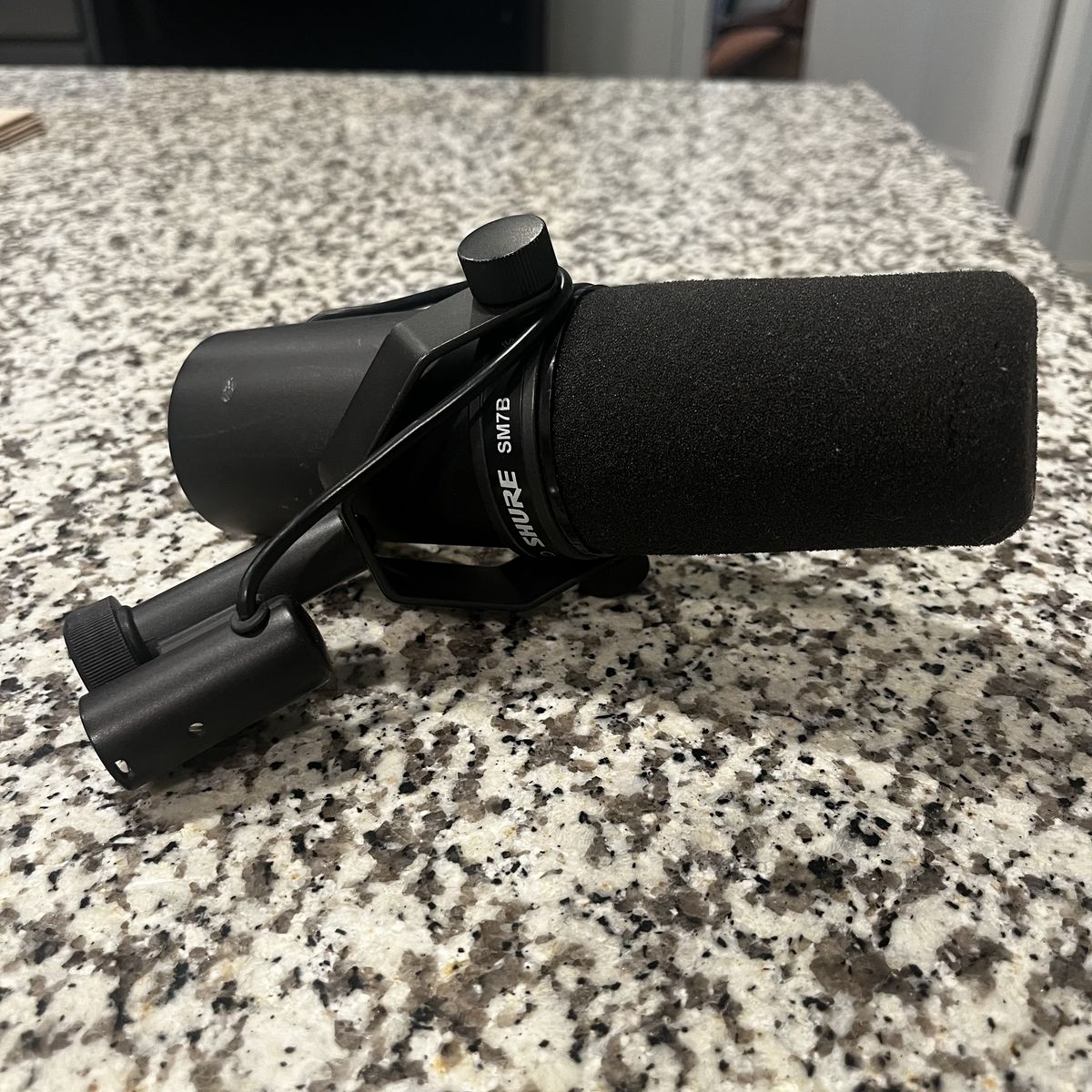 Shure SM7B Vocal Studio Recording Microphone