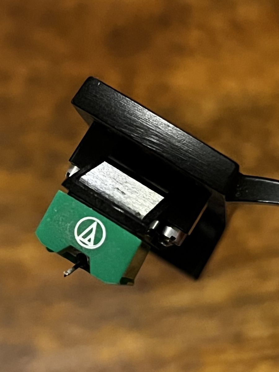 Audio-Technica AT95E Turntable Cartridge and Needle on headshell