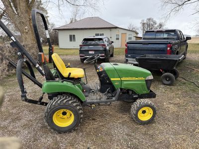 John Deere 2305HST Tractor