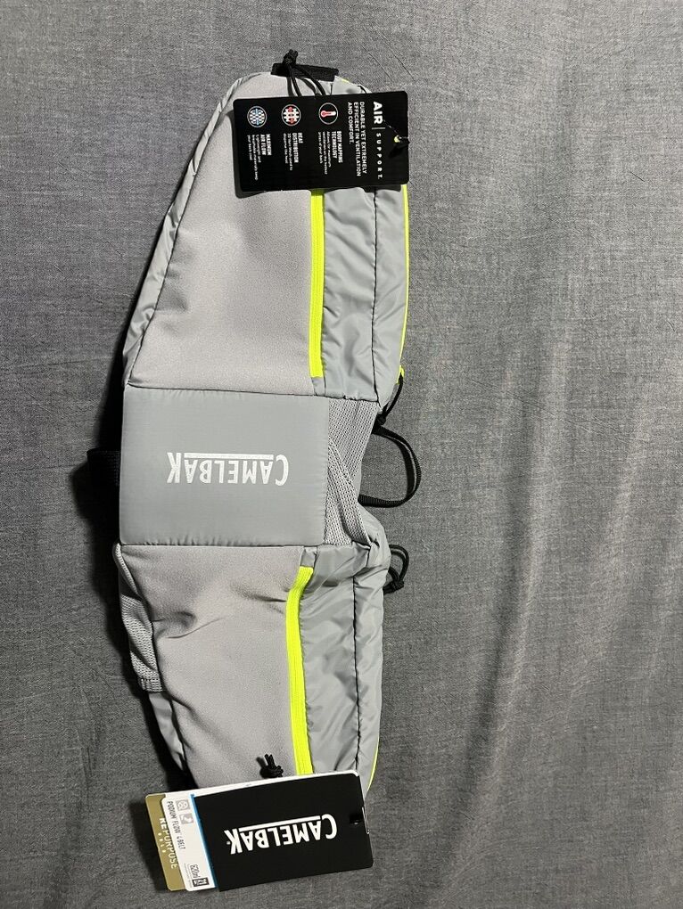 CamelBak Podium Flow 4 Hydration Belt (New)