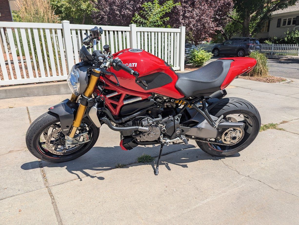 2017 Ducati Monster 1200S