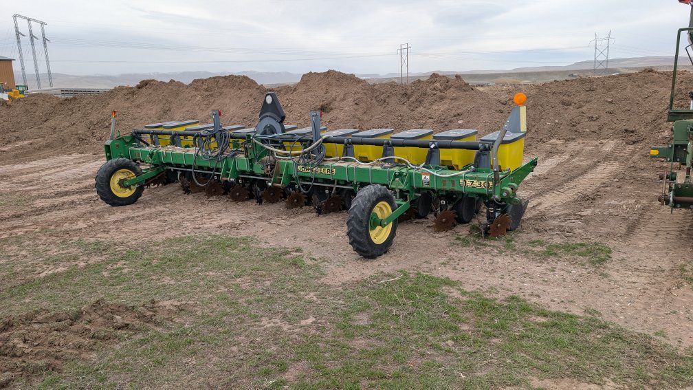 1730 John Deere corn planter