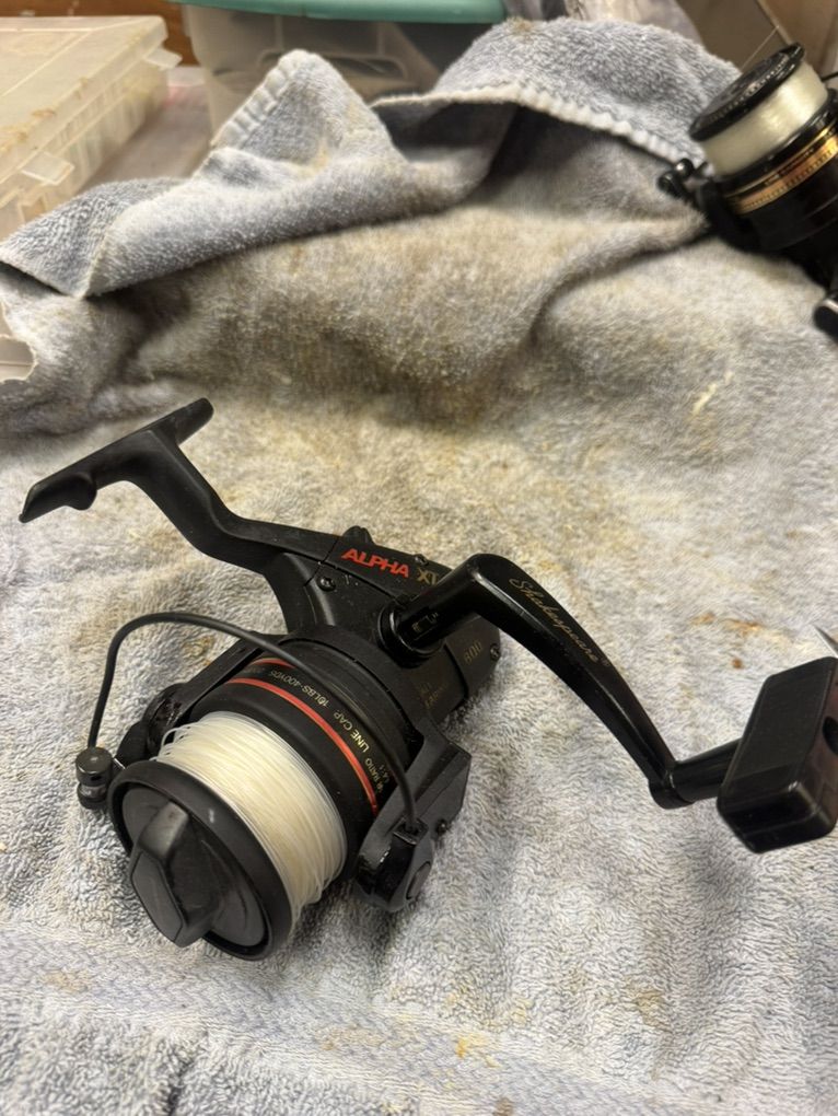 Shakespeare Alpha XT 600 Spinning Reel