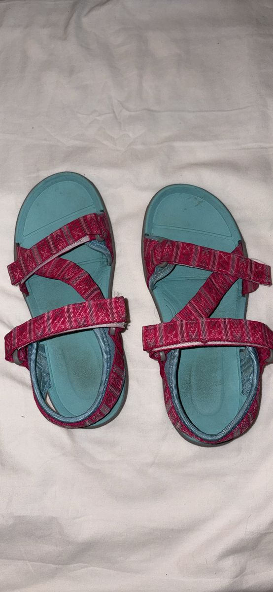 Northside girl’s sandals sz 4