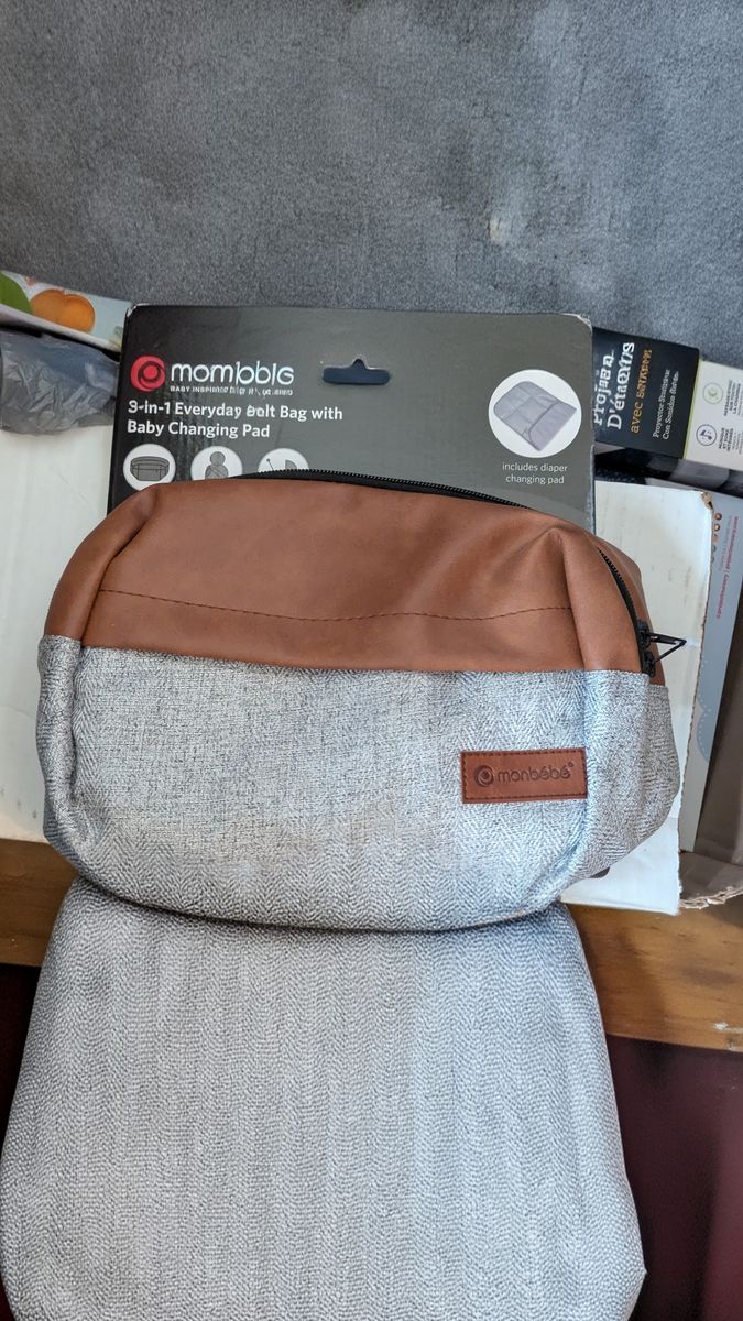 Monobebe 3-in-1 Belt Buckle Changing Pad