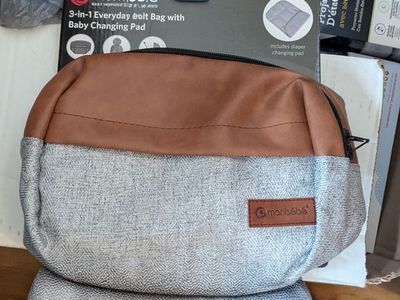 Monobebe 3-in-1 Belt Buckle Changing Pad