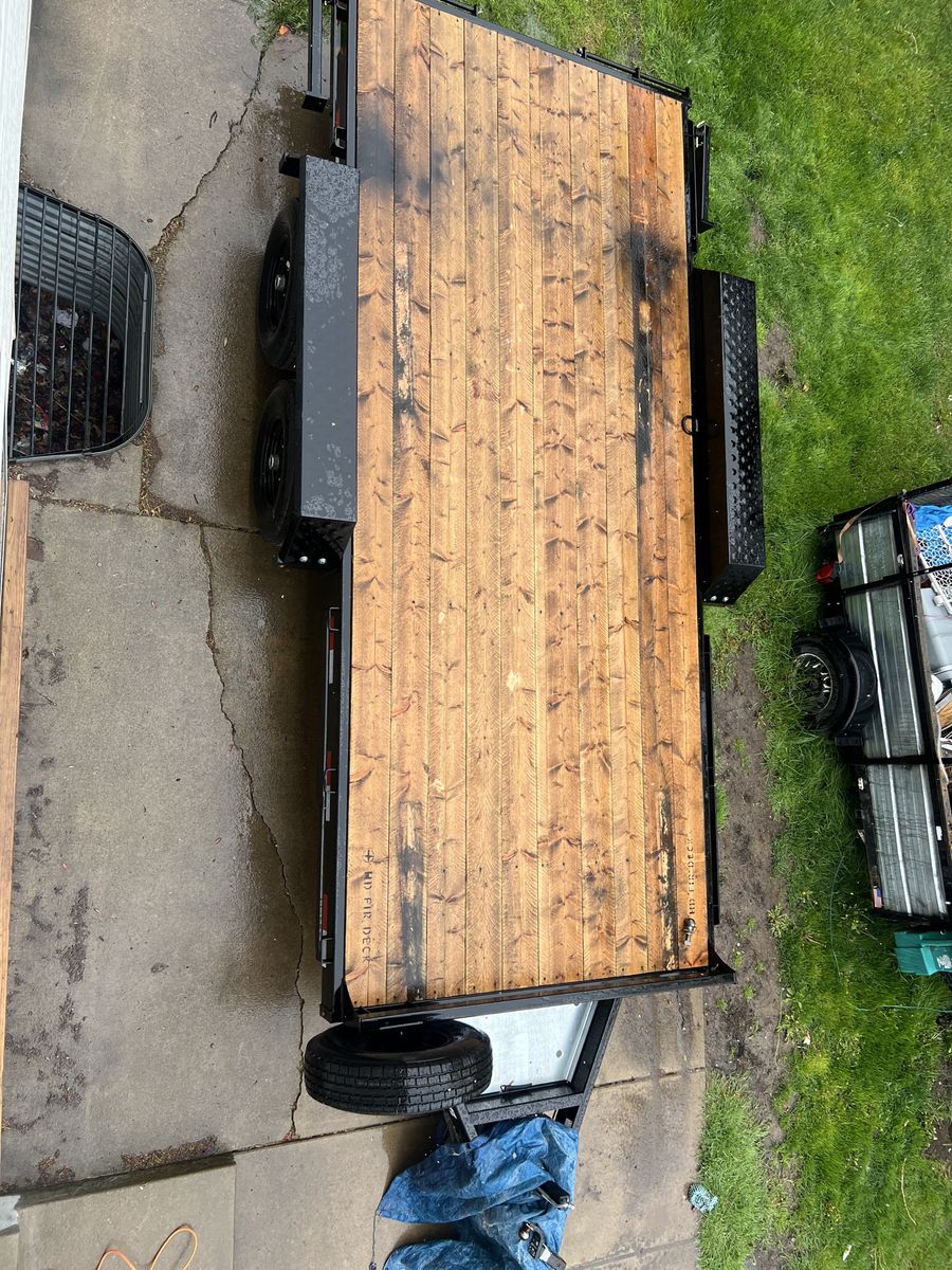 Southland Trailers 14ft Utility Trailer - Tandem Axle, Wood Deck, Excellent Condition