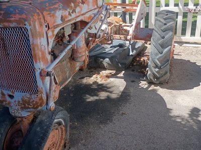 Allis Chalmers model B Narrow Front end