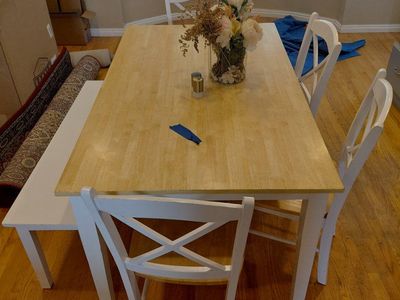 White & Wood Dining Table Set: 4 Chairs & 1 Bench, Classic Farmhouse Style