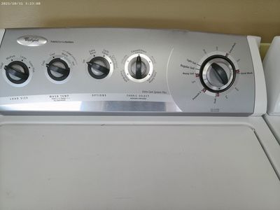 Extra Large Capacity~Top Load Washer and GAS Dryer~90 Day Guarantee