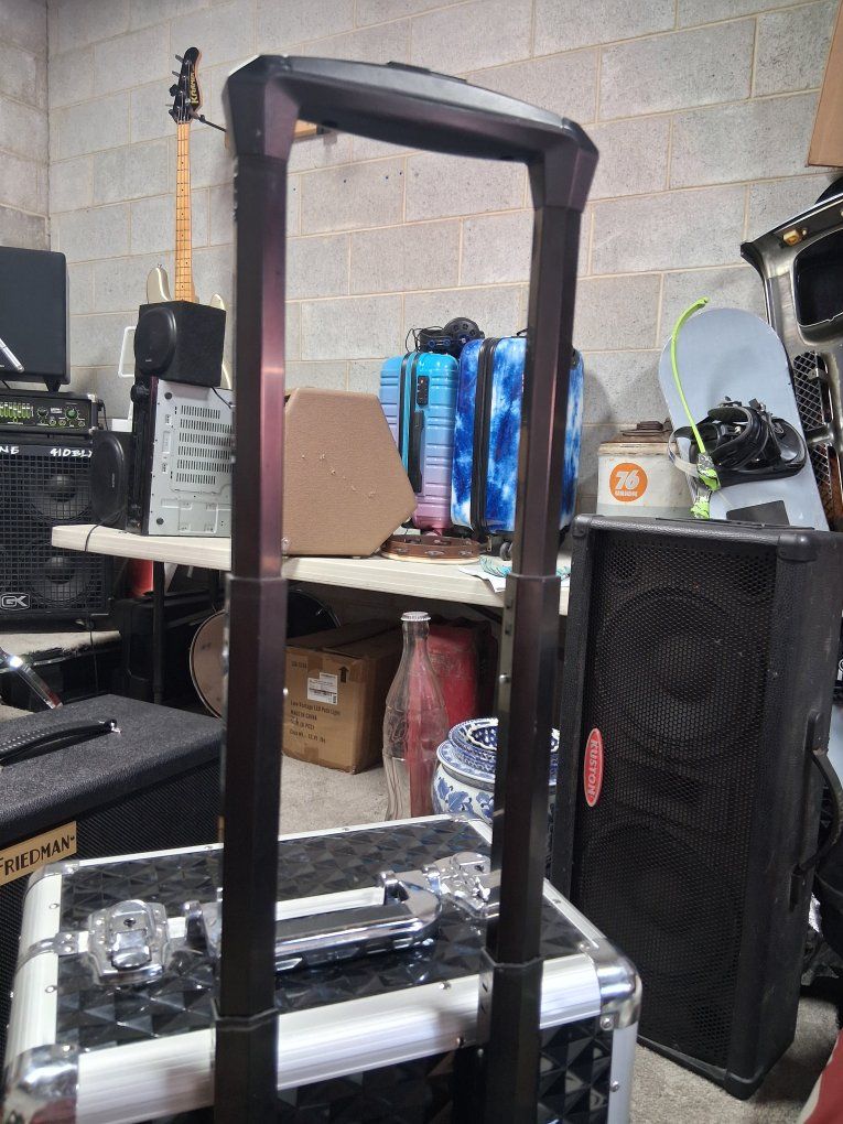 Main image 5