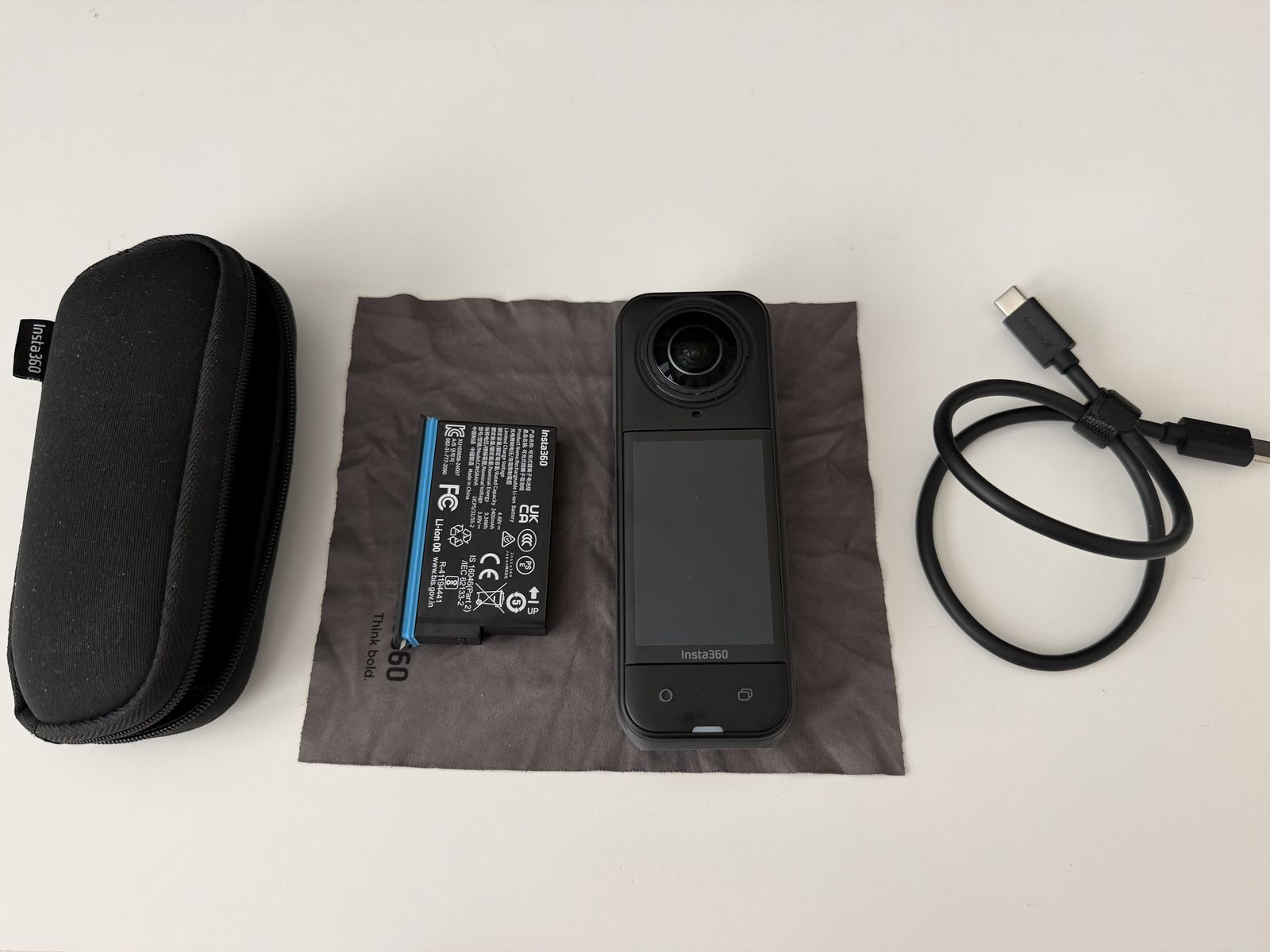 Insta360 X5