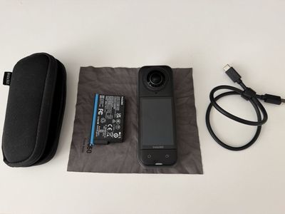 Insta360 X5