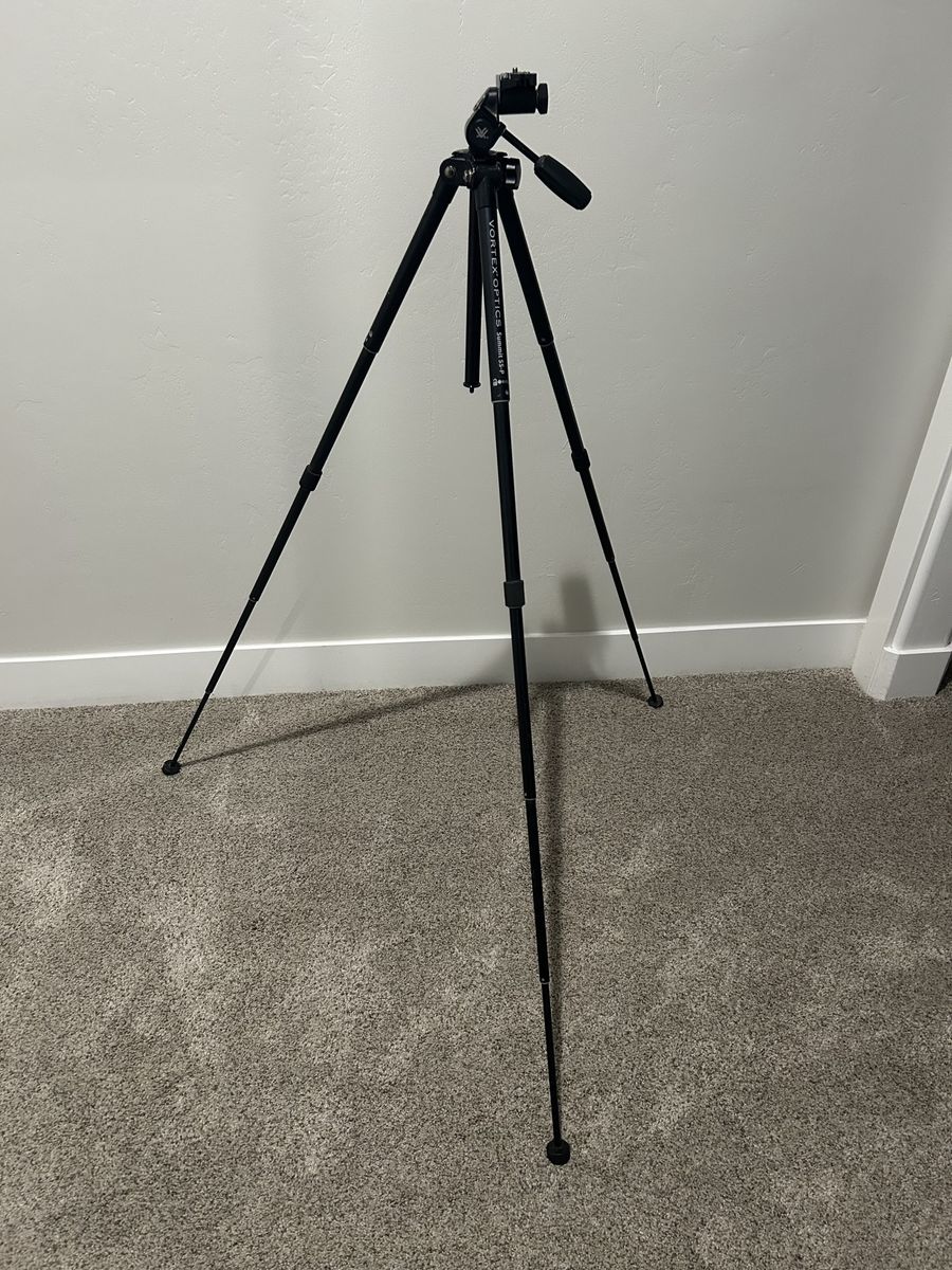 Vortex Summit SS-P Lightweight Tripod