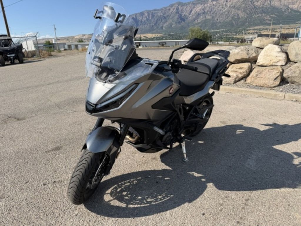 2026 Honda® NT1100 DCT